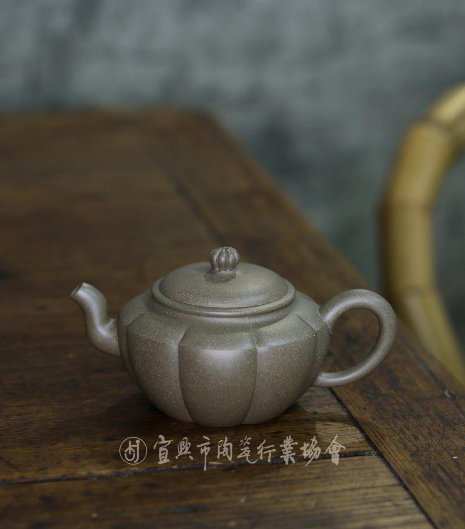1597377635236530.jpg 菱花壶 gai.jpg