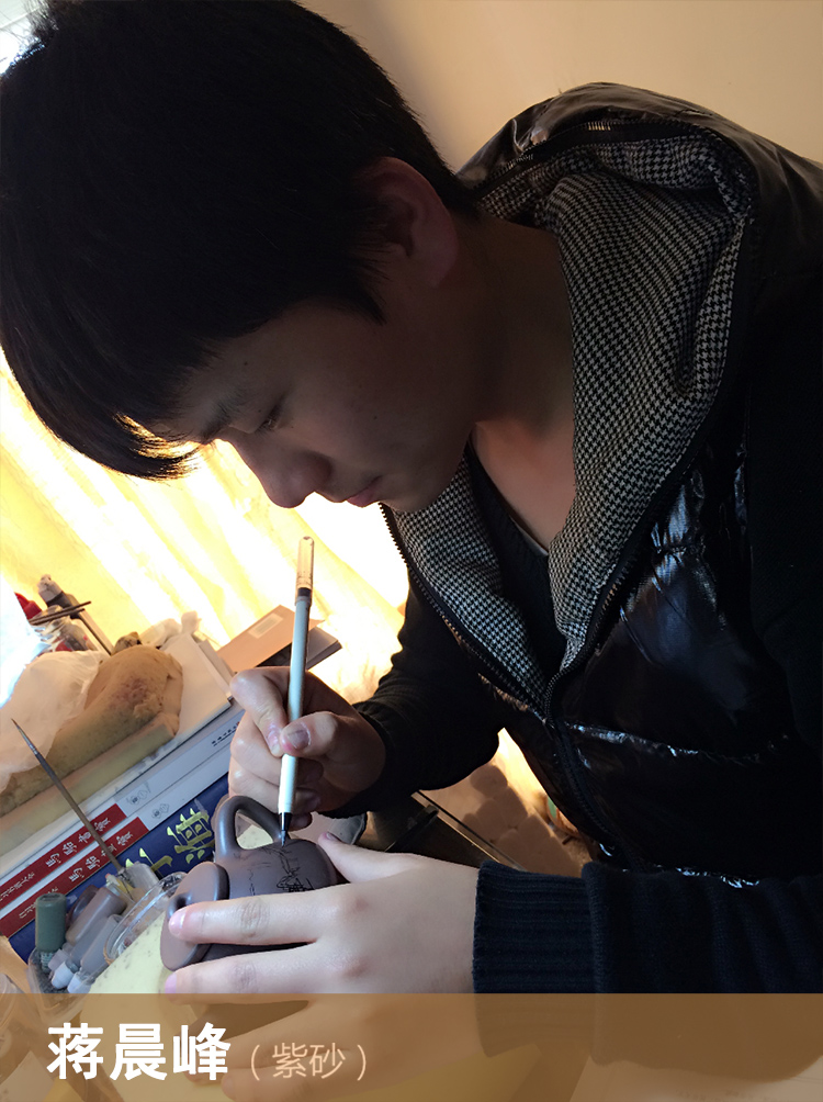 1609301801347834.jpg 工作照.jpg