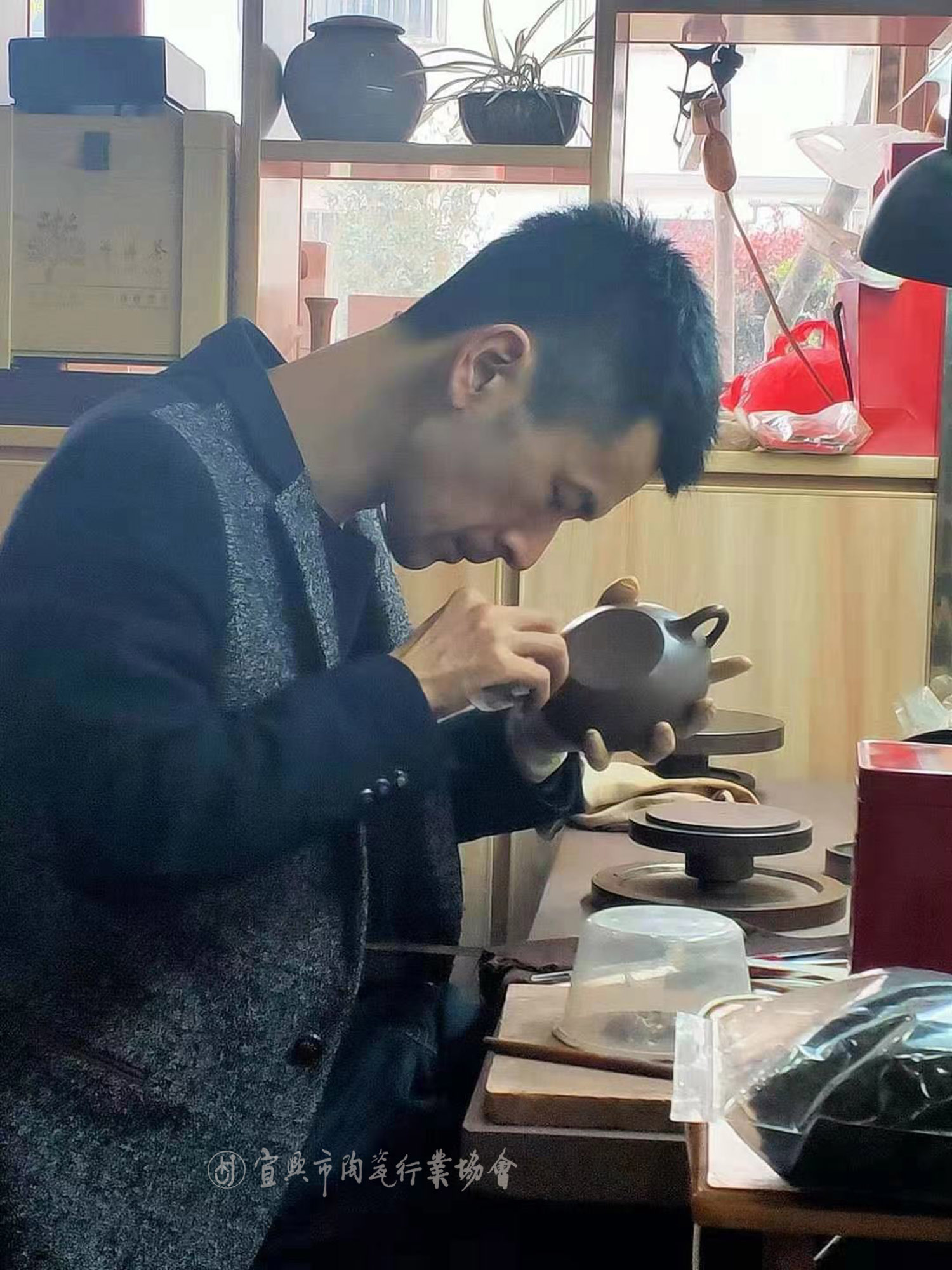 1610674130514772.jpg 人物3.jpg