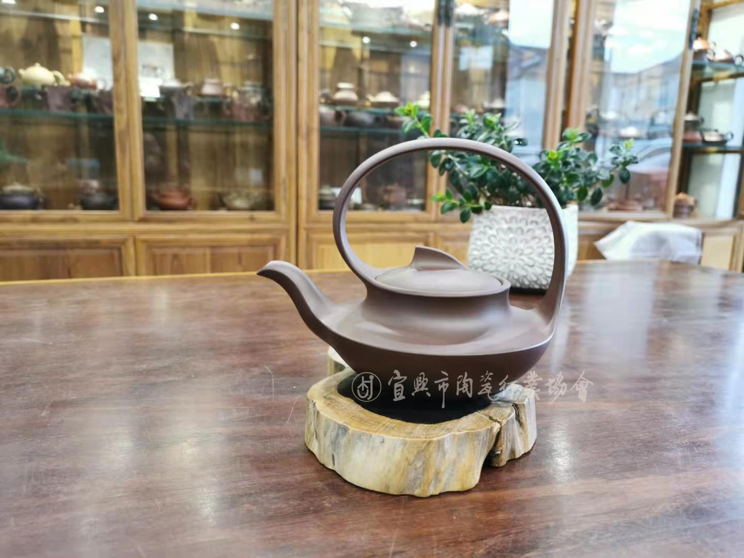 1615192927173650.jpg 曲壶.jpg