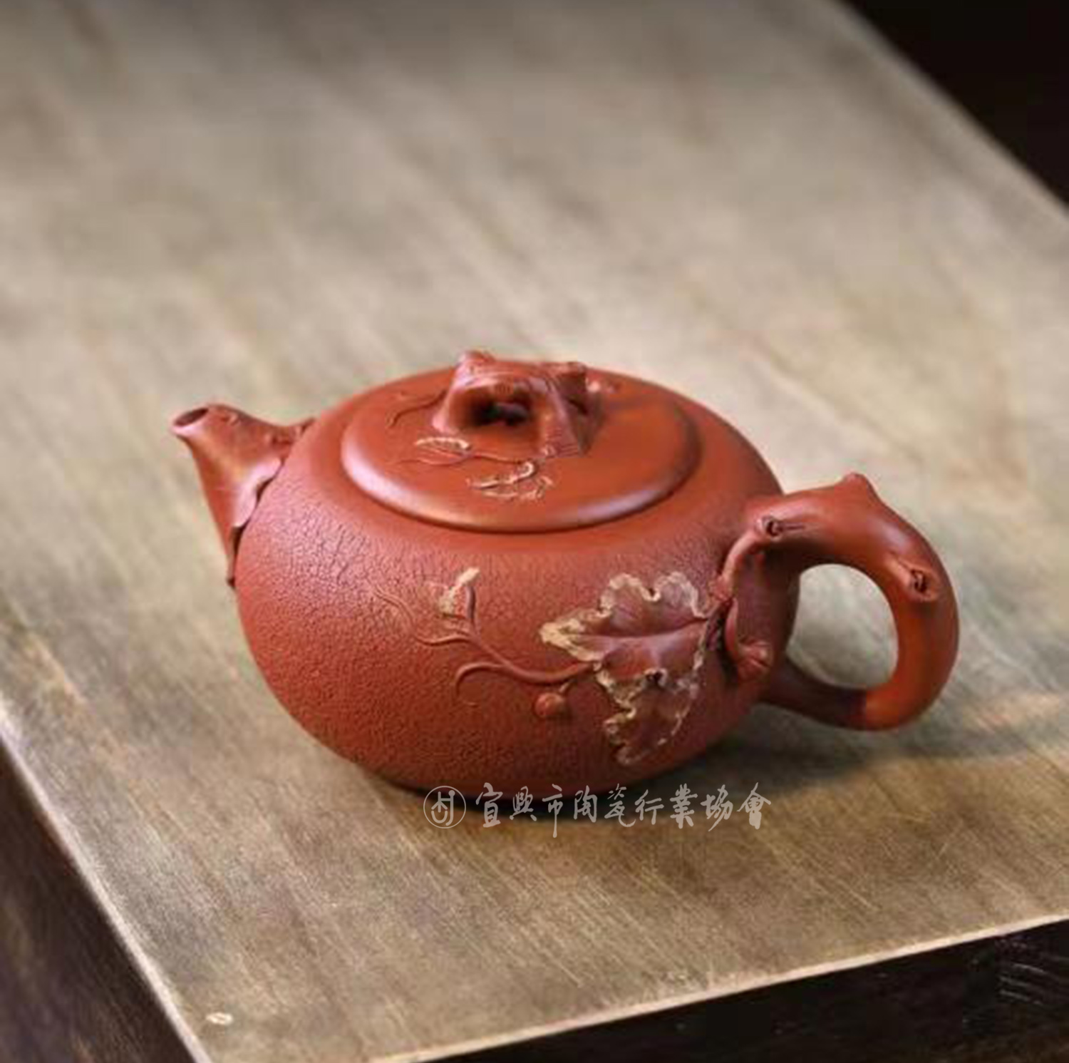 1619576368459213.jpg 冰纹壶(一).jpg