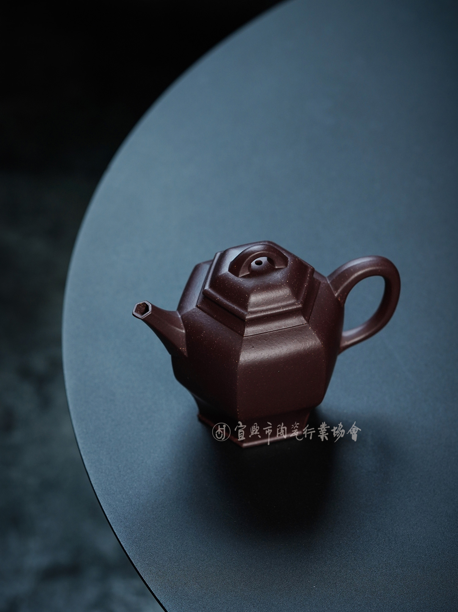 《高尊》.jpg