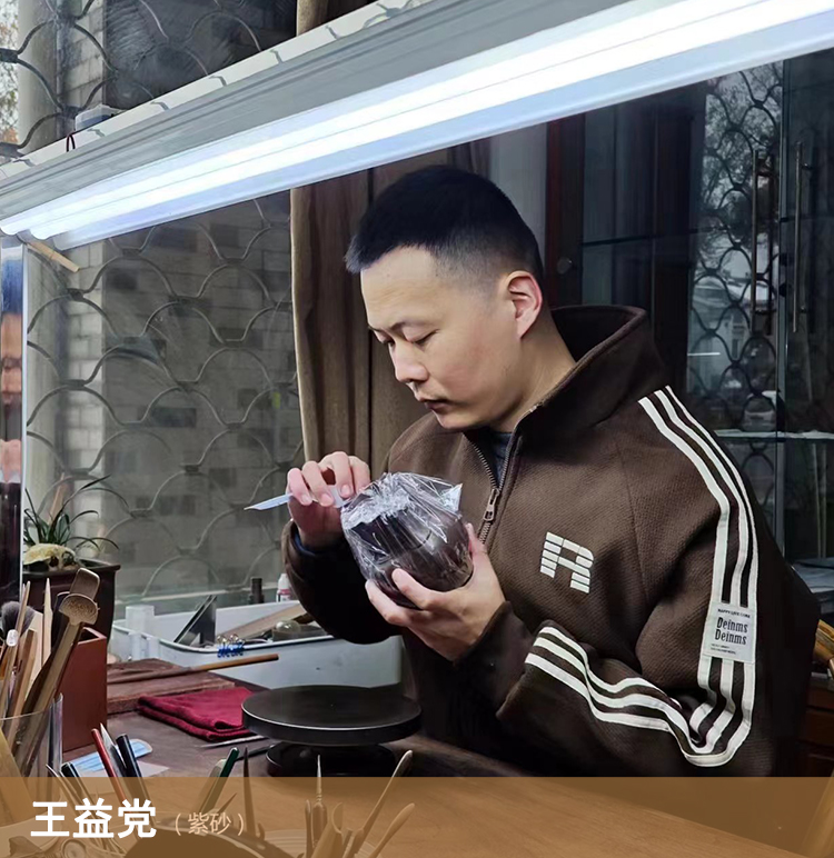 1702975303473256.jpg 封面.jpg