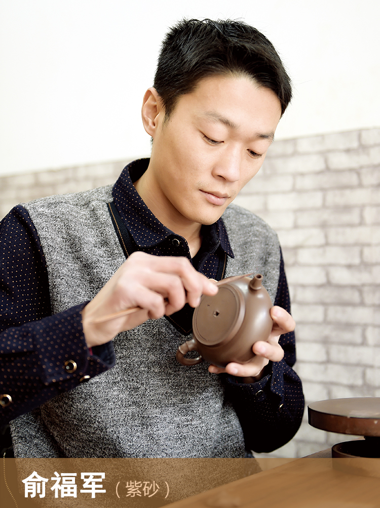 1703597922838286.jpg 封面.jpg