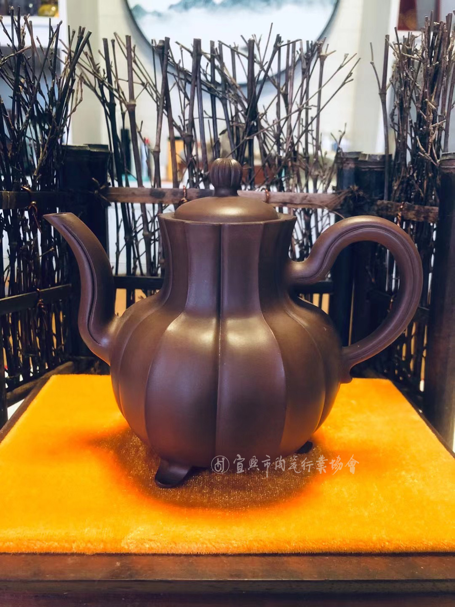 1703597979825786.jpg 三足高觥.jpg