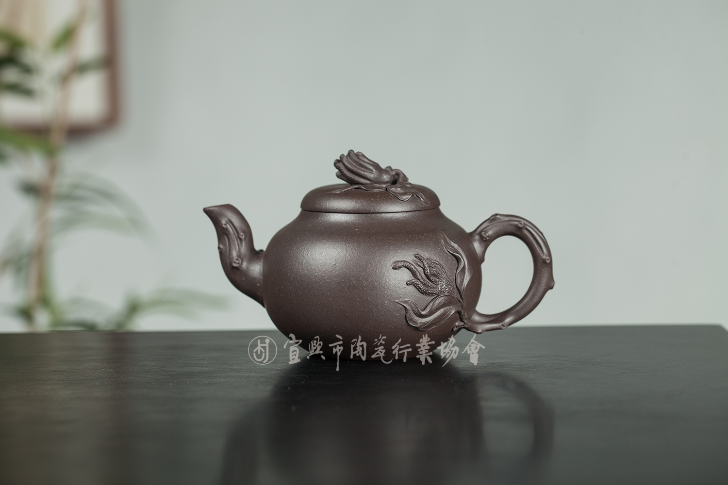 1718682180757617.jpg 1蜜罗天香壶.jpg