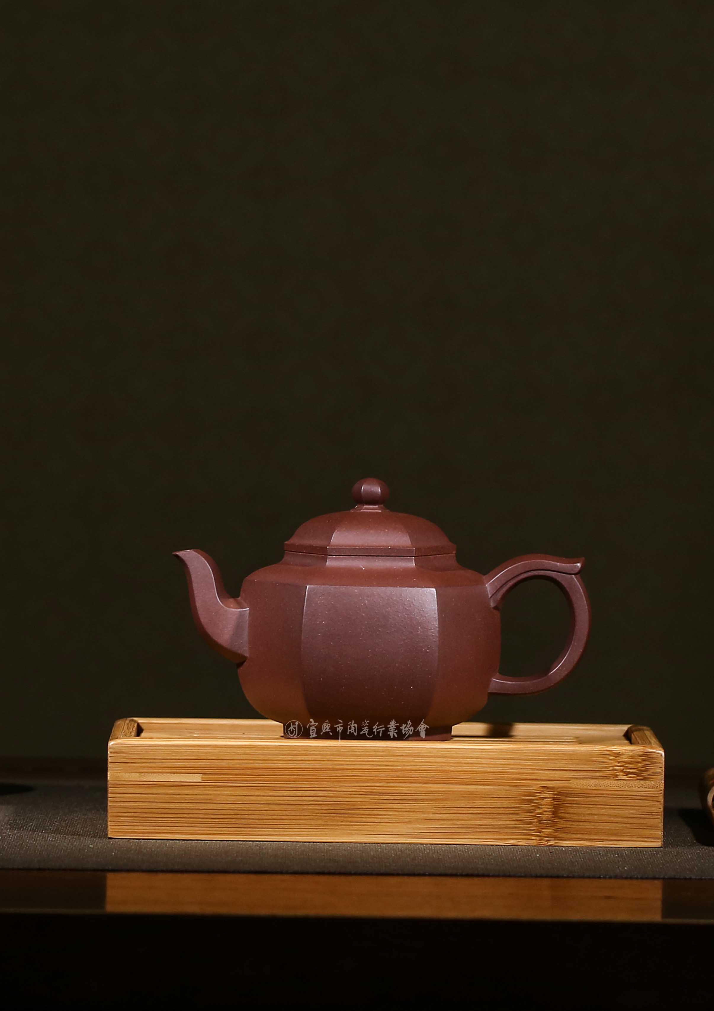 1737530747165549.jpg 永乐壶.jpg