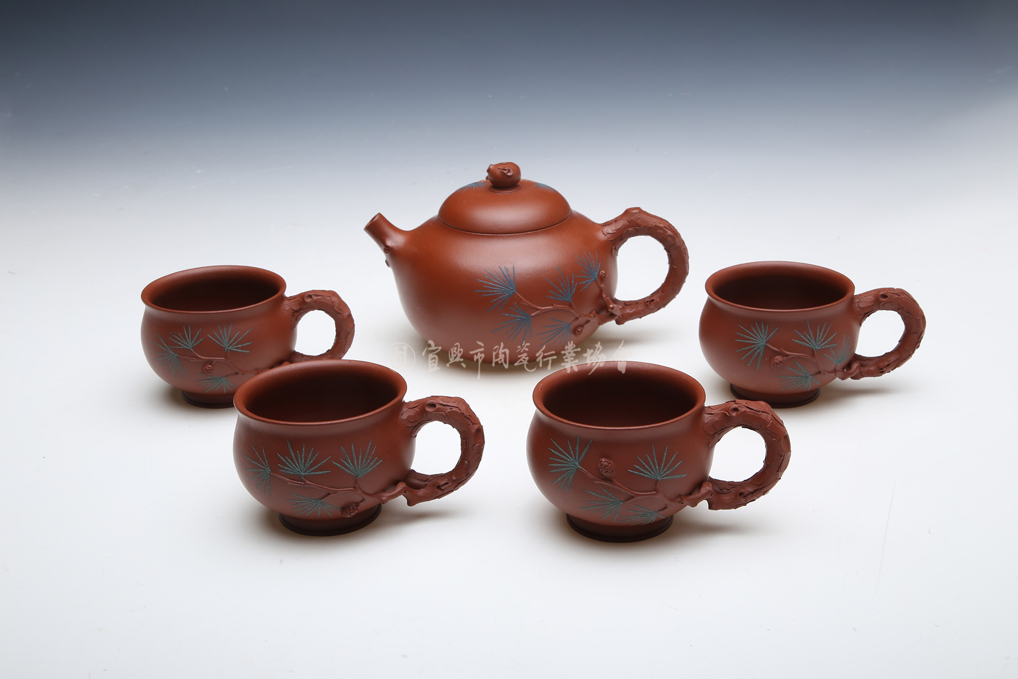 1762325544812400.jpg 微信图片_2025-11-05_105009_350.jpg