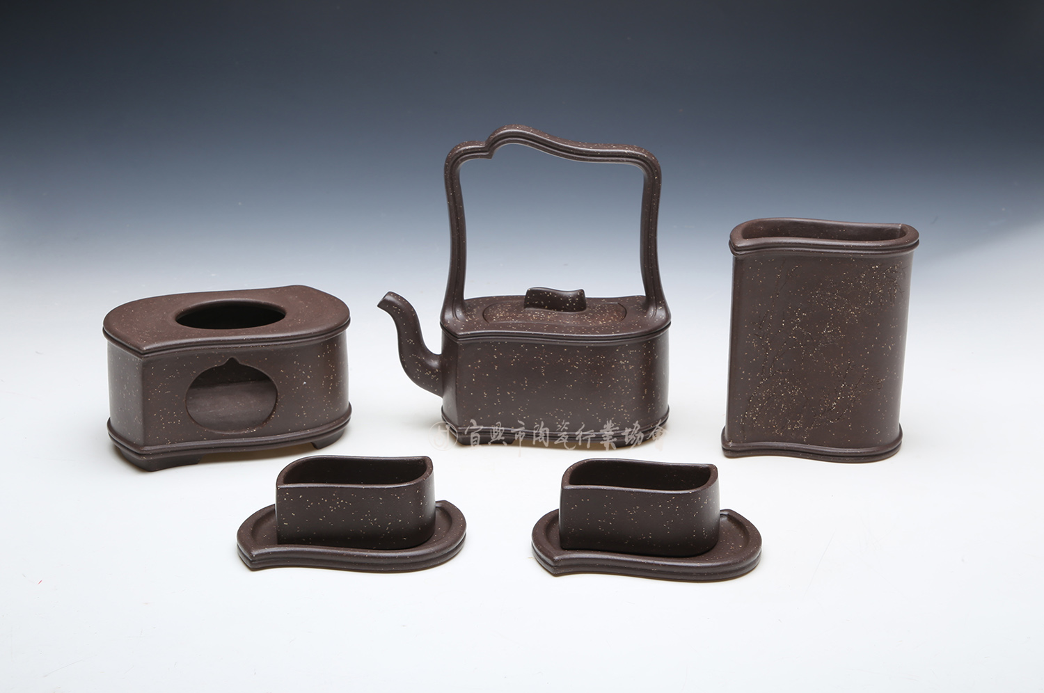 1766714236522601.jpg 微信图片_2025-12-26_094923_492.jpg