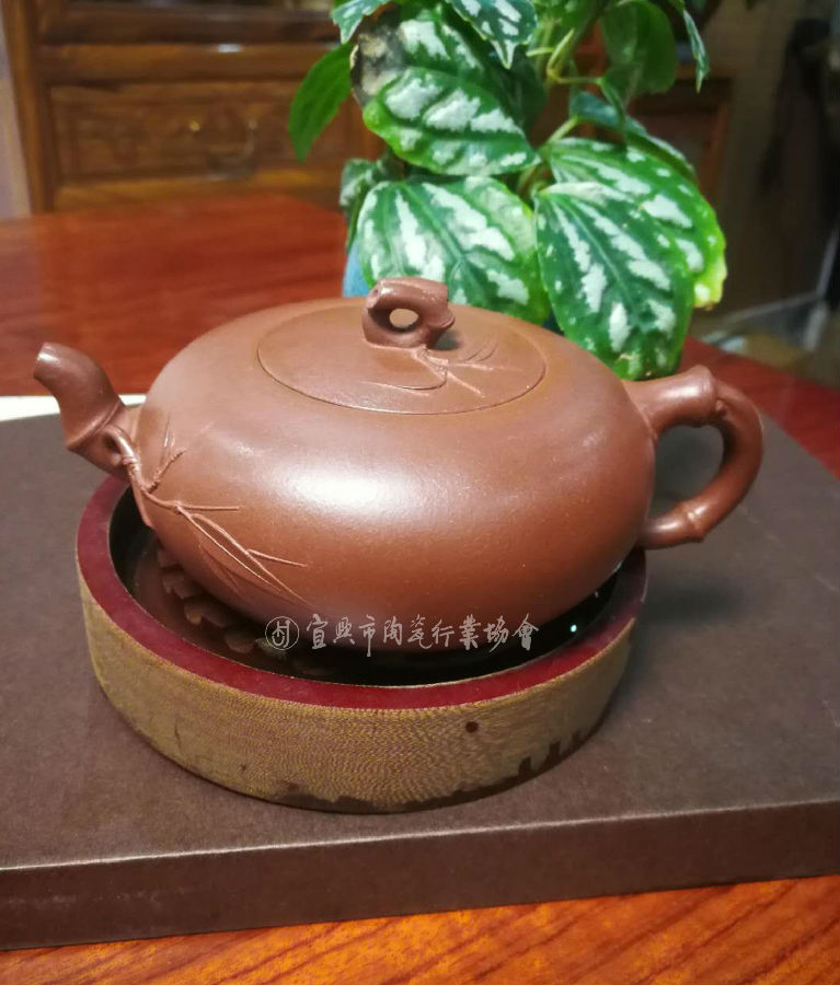 竹韵壶2.jpg