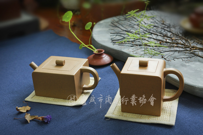 《缘合》组壶.jpg