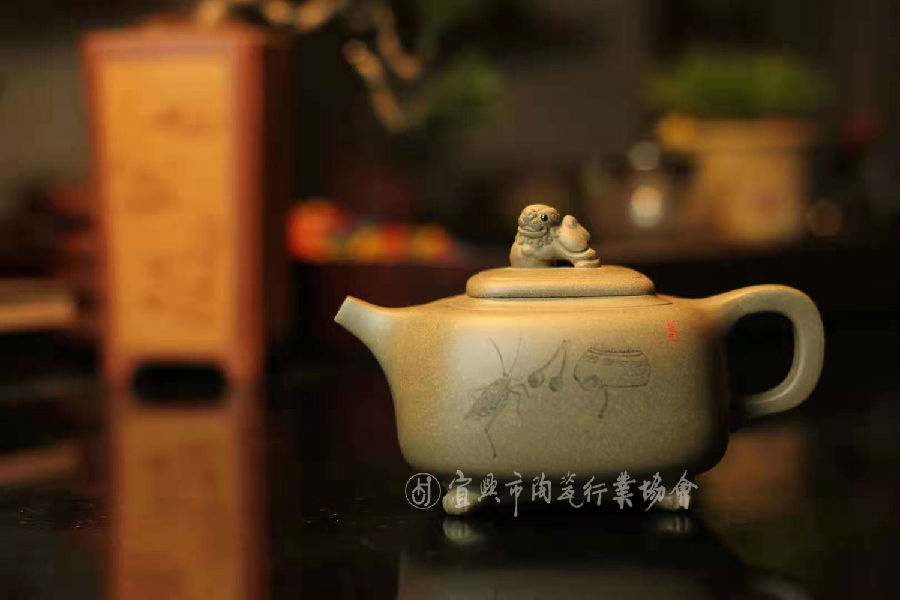 四方宝鼎2.jpg