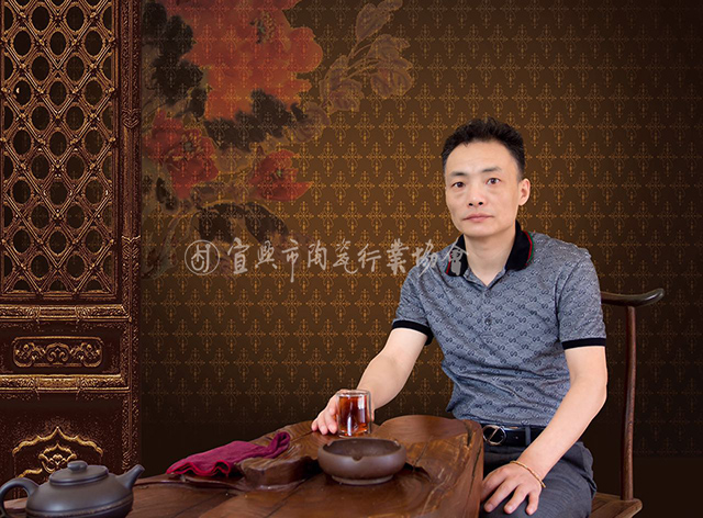 蒋建军艺术照2.JPG