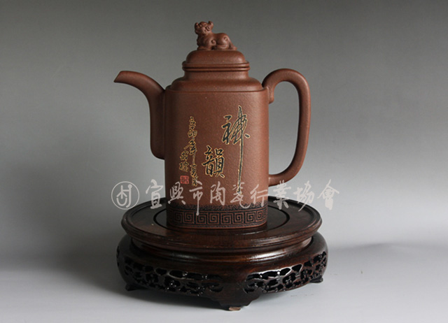 郑求标作品 吴风汉韵壶.jpg