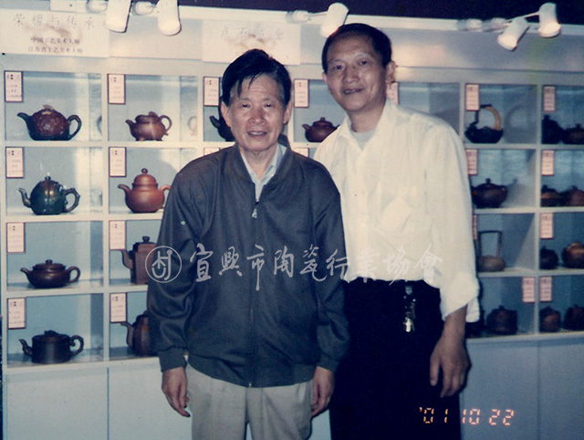 紫砂壶艺 师承中国工艺美术大师徐汉棠先生.jpg